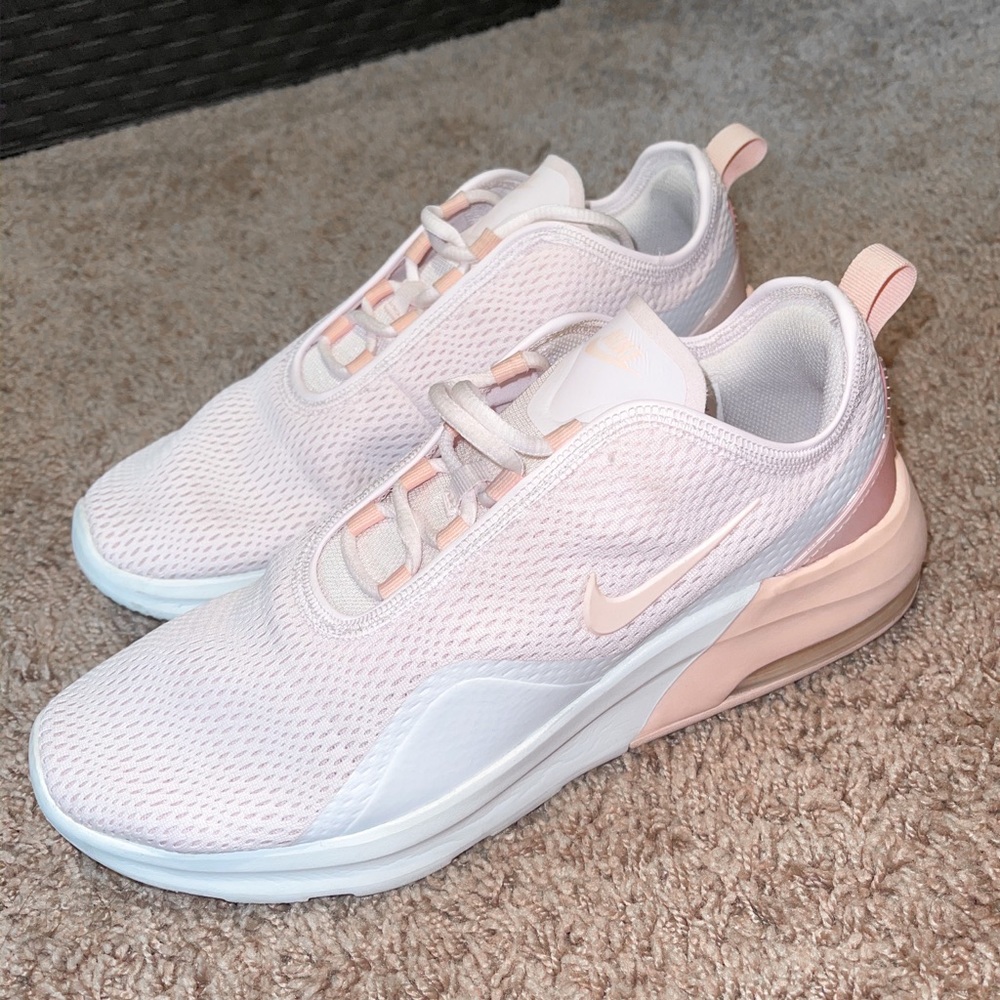 Nike Air pink size 10
